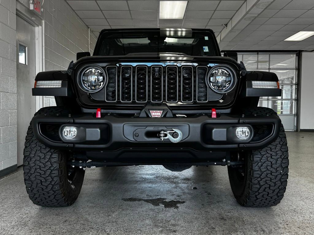 Certified 2024 Jeep Wrangler Unlimited Rubicon AWD/4WD image 4