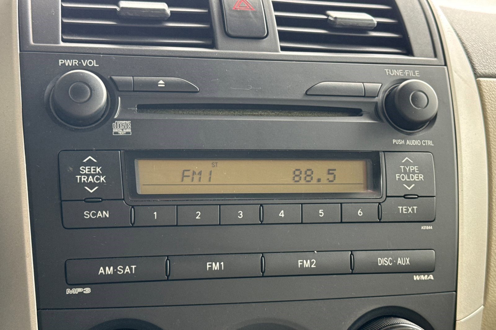 Used 2009 Toyota Corolla LE FWD image 18