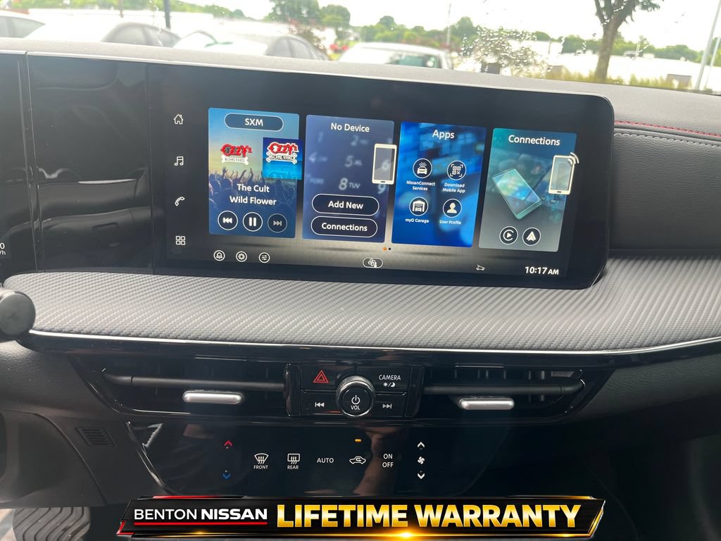 Used 2026 Nissan Kicks SR FWD image 17