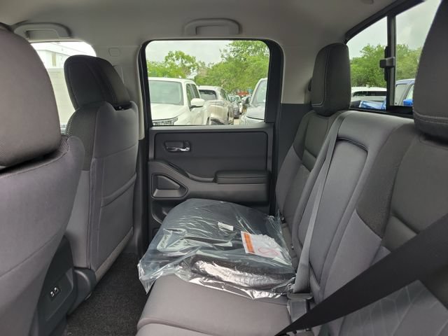 New 2026 Nissan Frontier SV w/ Tow Package AWD/4WD image 9
