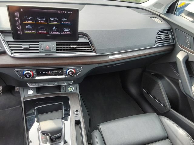 Used 2024 Audi Q5 2.0T Premium Plus AWD/4WD image 32