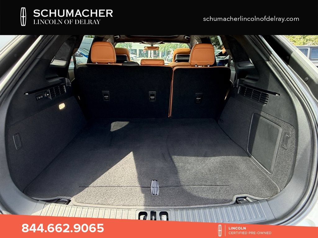 Used 2023 Lincoln Nautilus Black Label w/ Class II Trailer Tow Package AWD/4WD image 16