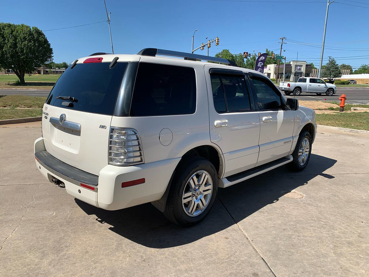 Used 2008 Mercury Mountaineer Premier AWD/4WD image 7