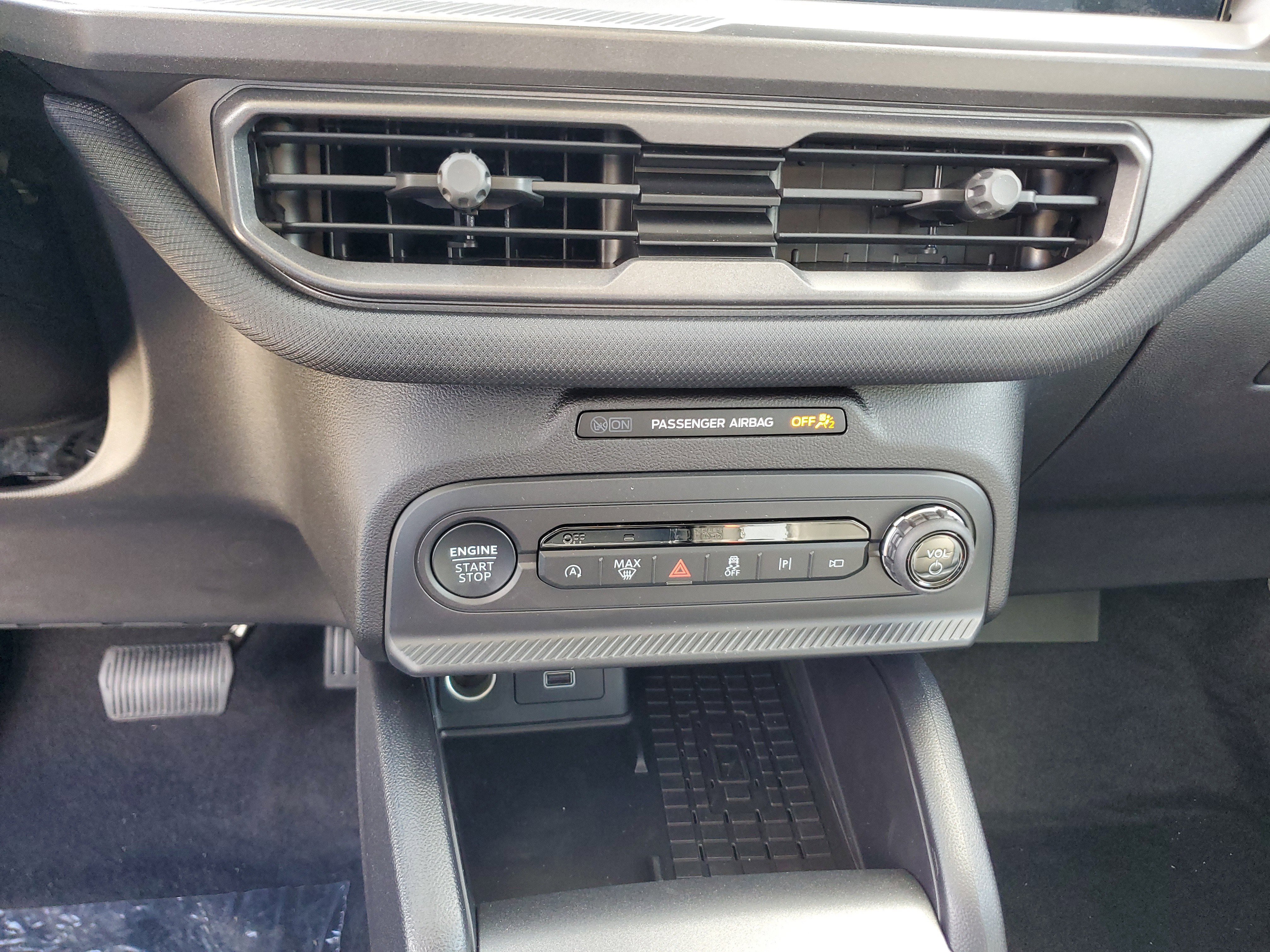 New 2025 Ford Bronco Sport Outer Banks w/ Outer Banks Tech Package+ image 17