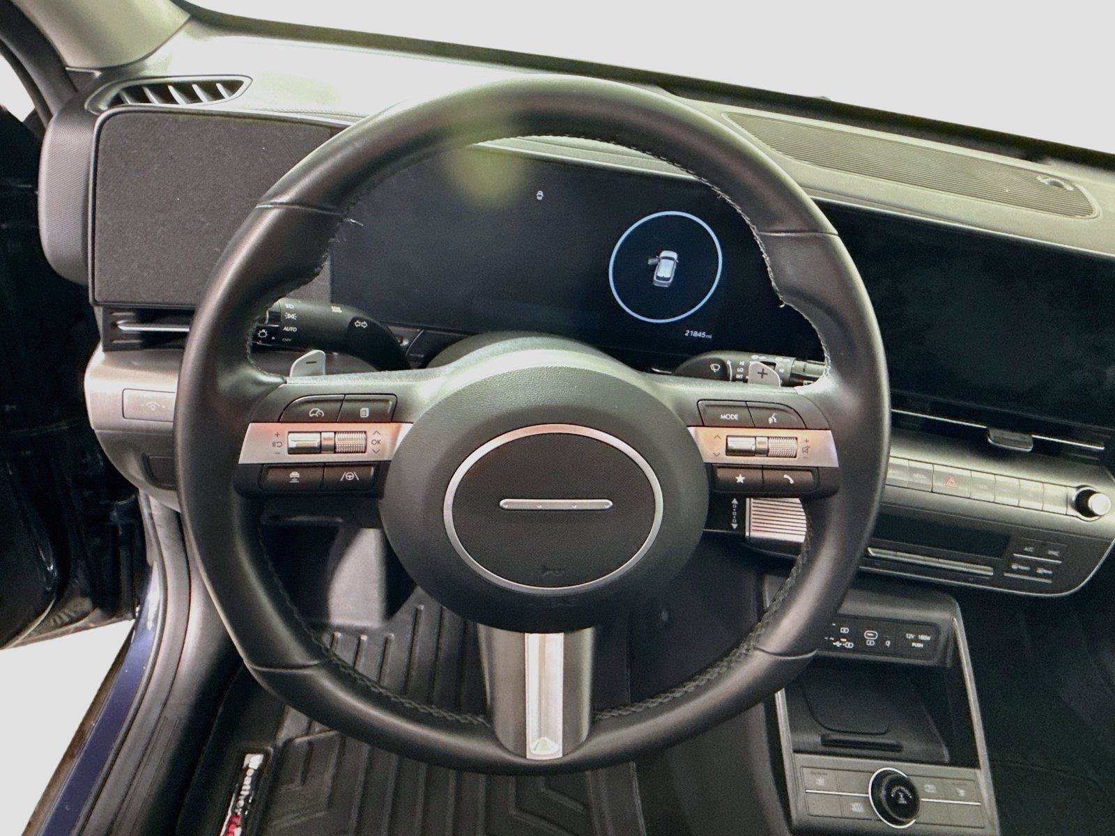 Used 2025 Hyundai Kona SEL AWD/4WD image 14