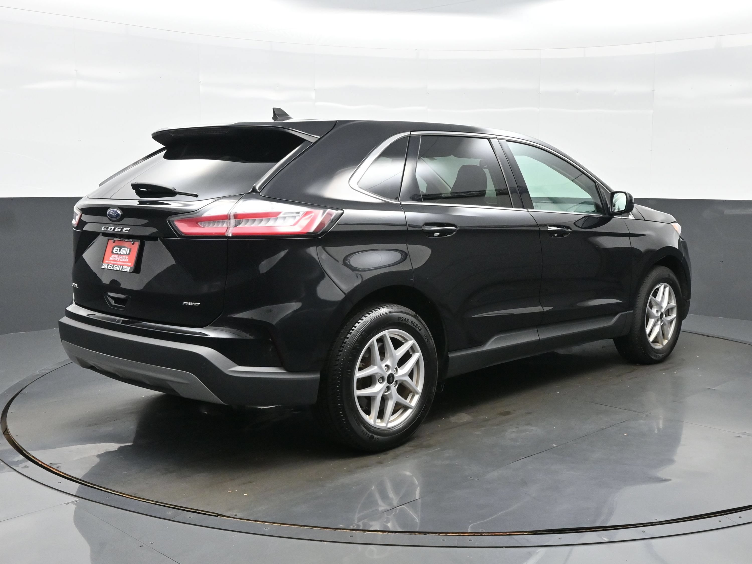 Used 2024 Ford Edge SEL AWD/4WD image 6
