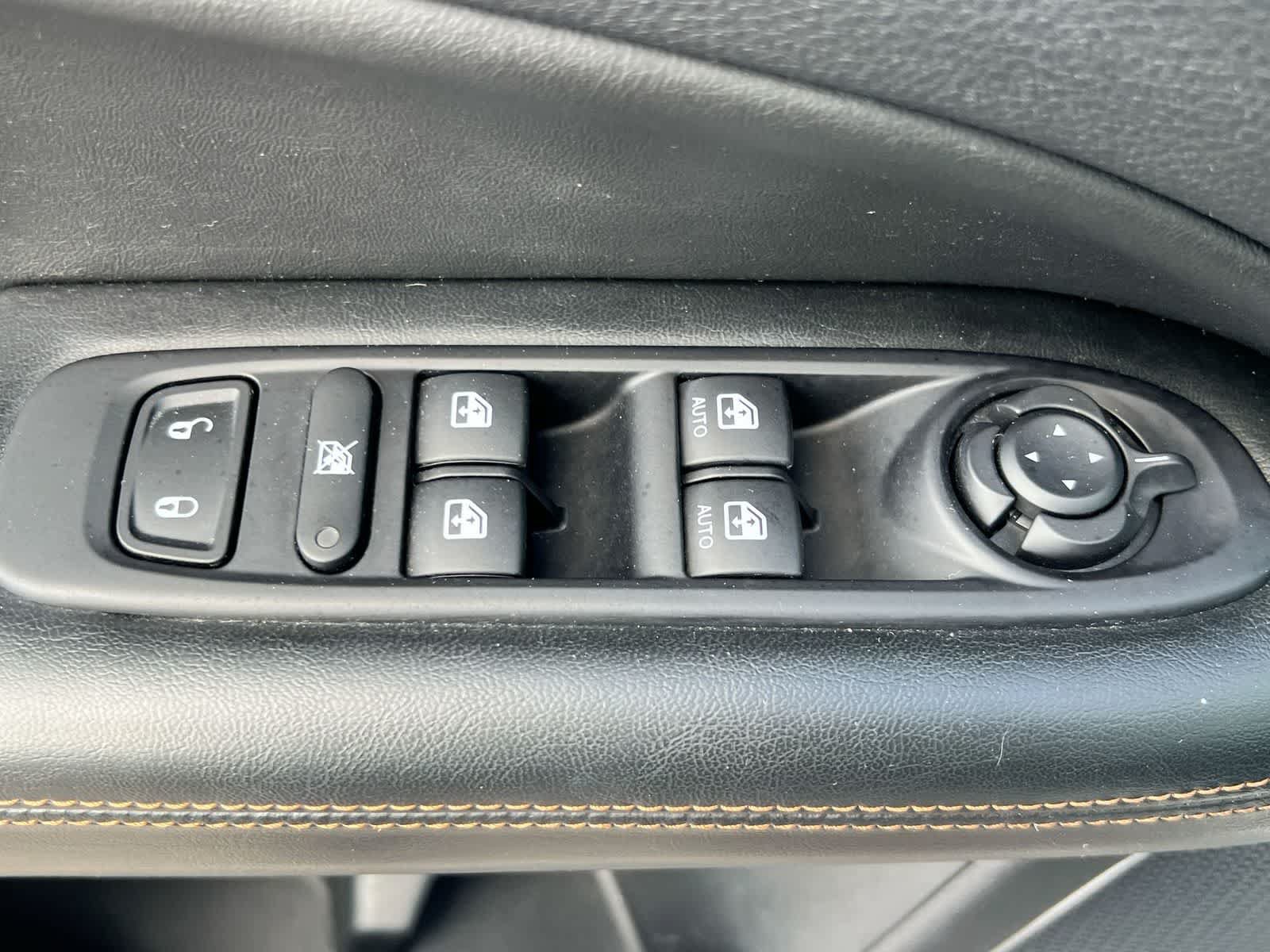 Used 2020 Jeep Compass Limited AWD/4WD image 17