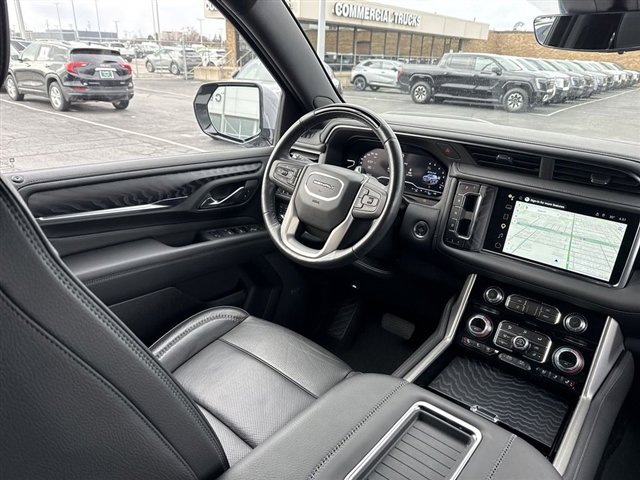 Certified 2024 GMC Yukon Denali w/ Advanced Technology Package image 13