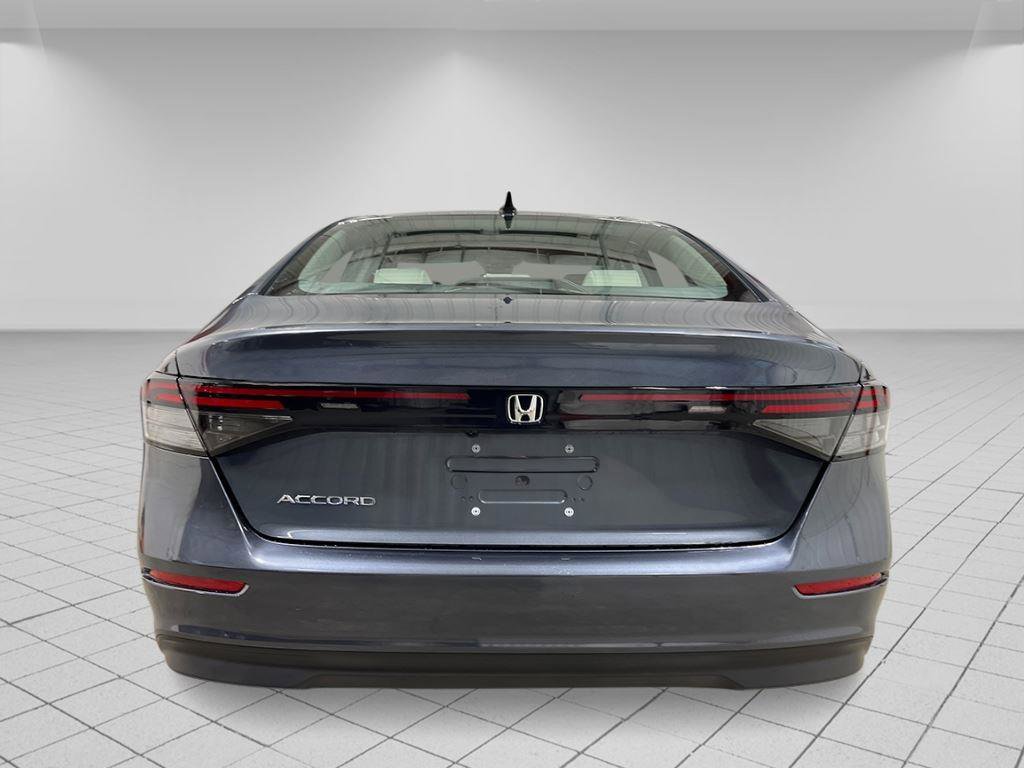 New 2025 Honda Accord SE image 4