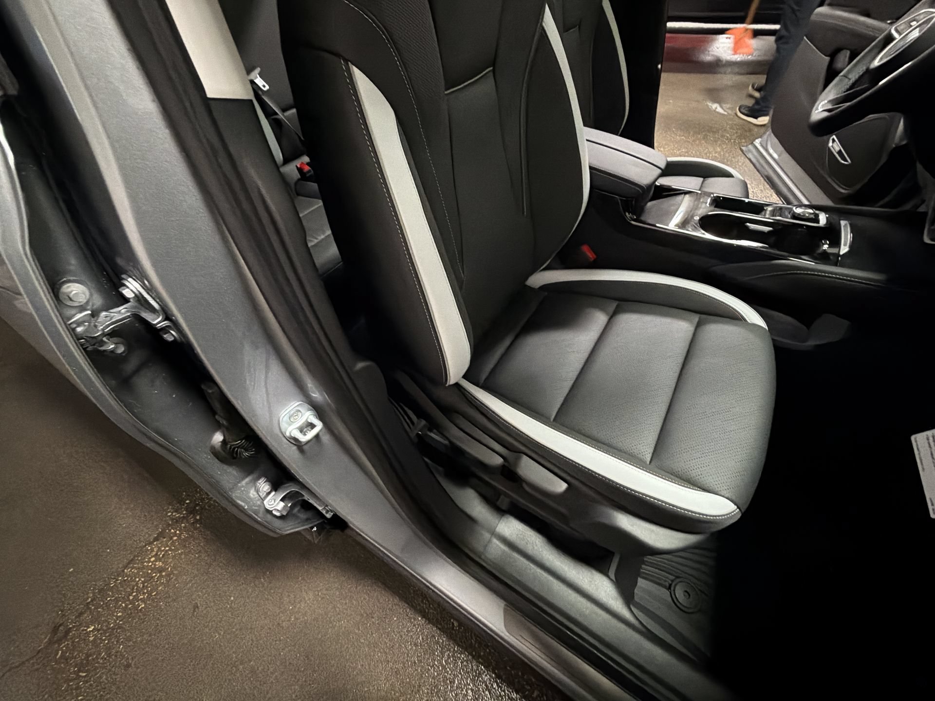 New 2026 Buick Envision Sport Touring AWD/4WD image 29