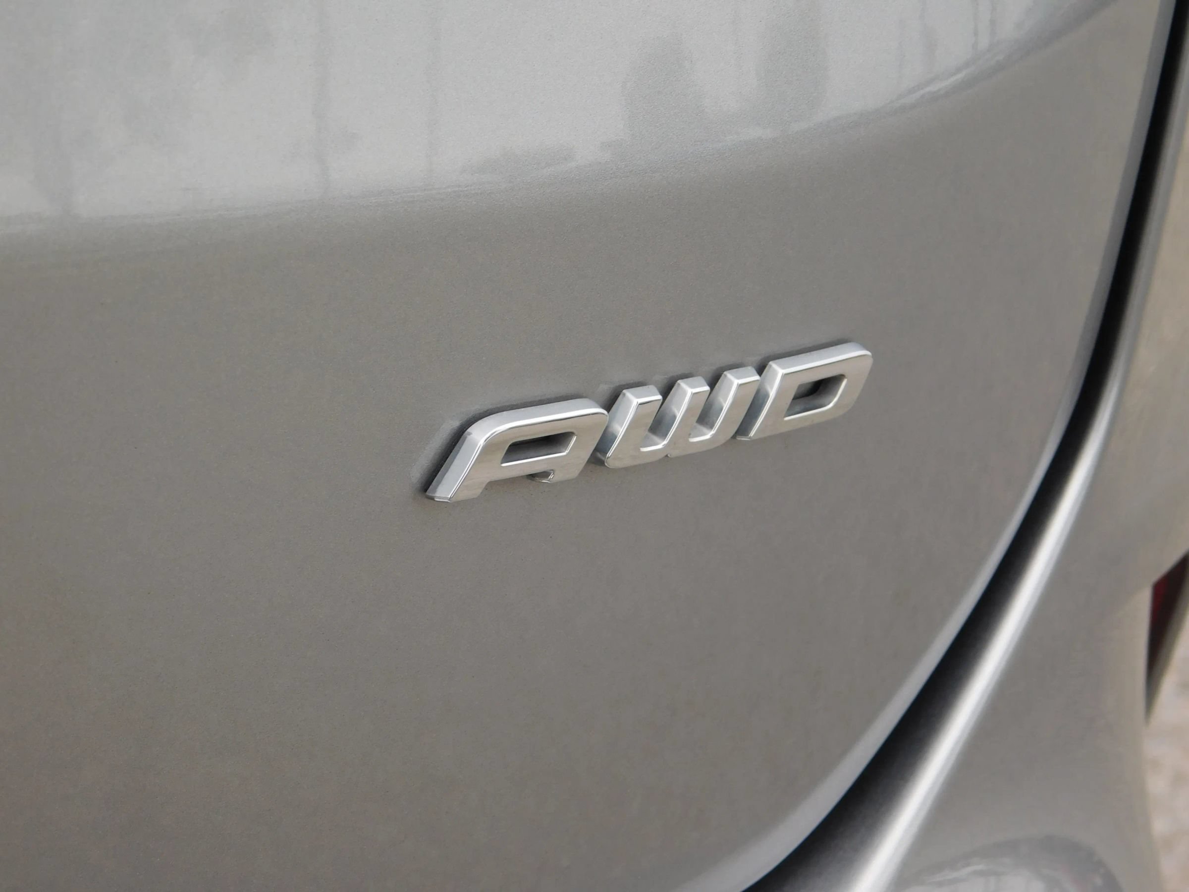 Used 2022 Ford Edge SE AWD/4WD image 8