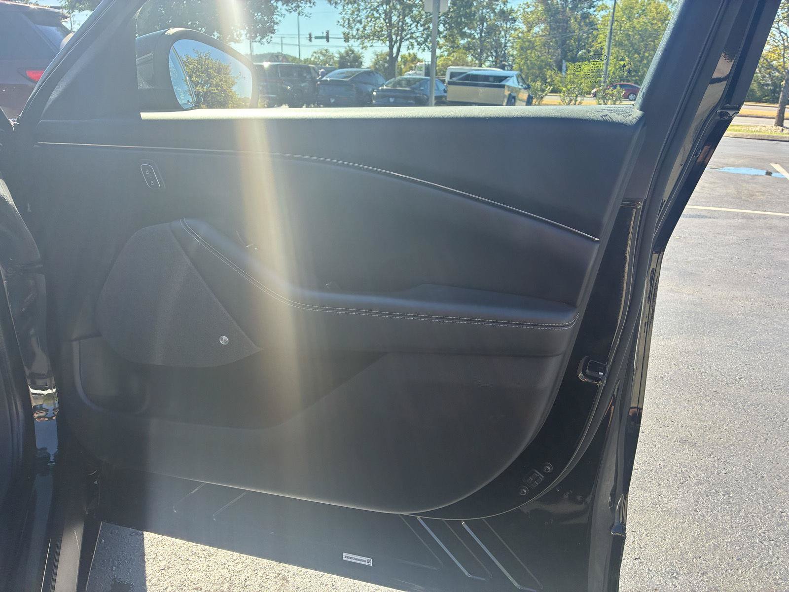 Used 2021 Ford Mustang Mach-E Premium RWD image 13