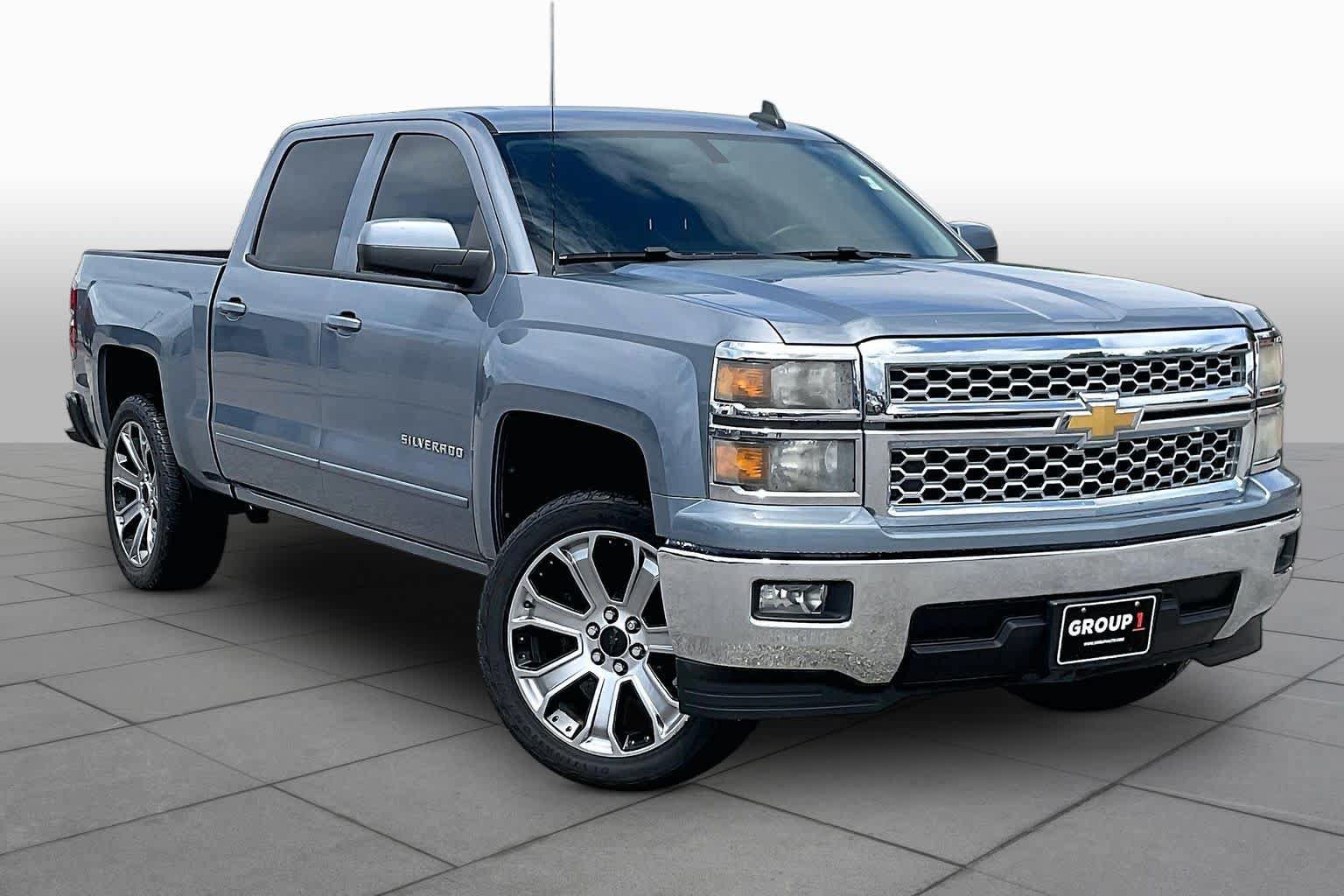 Used 2015 Chevrolet Silverado 1500 LT w/ LT Convenience Package RWD image 3