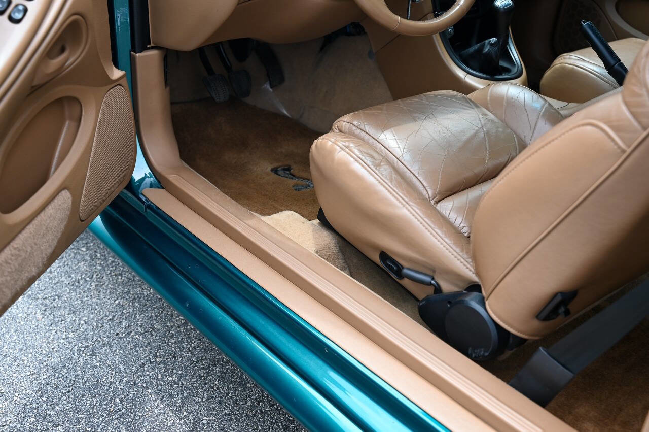 Used 1997 Ford Mustang Cobra image 75