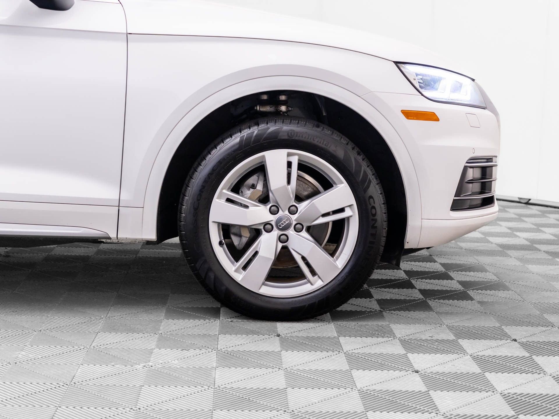 Used 2019 Audi Q5 2.0T Premium Plus w/ Premium Plus Package image 37