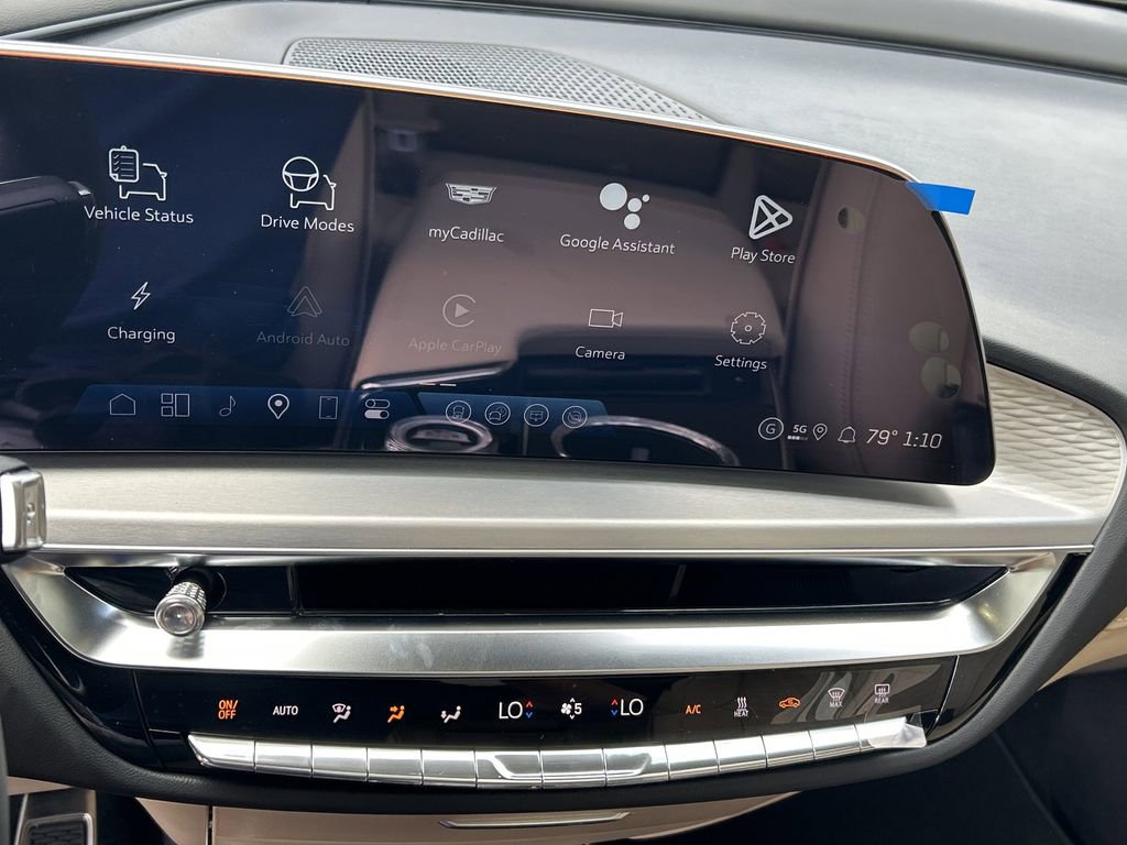 New 2026 Cadillac Lyriq Signature Sport w/ Nappa Leather Package AWD/4WD image 24