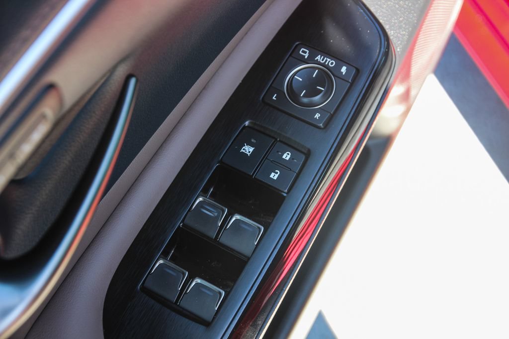Certified 2025 Lexus ES 300h w/ Premium Package FWD image 22