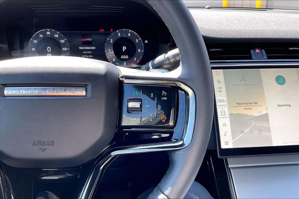 Used 2025 Land Rover Range Rover Evoque S image 12