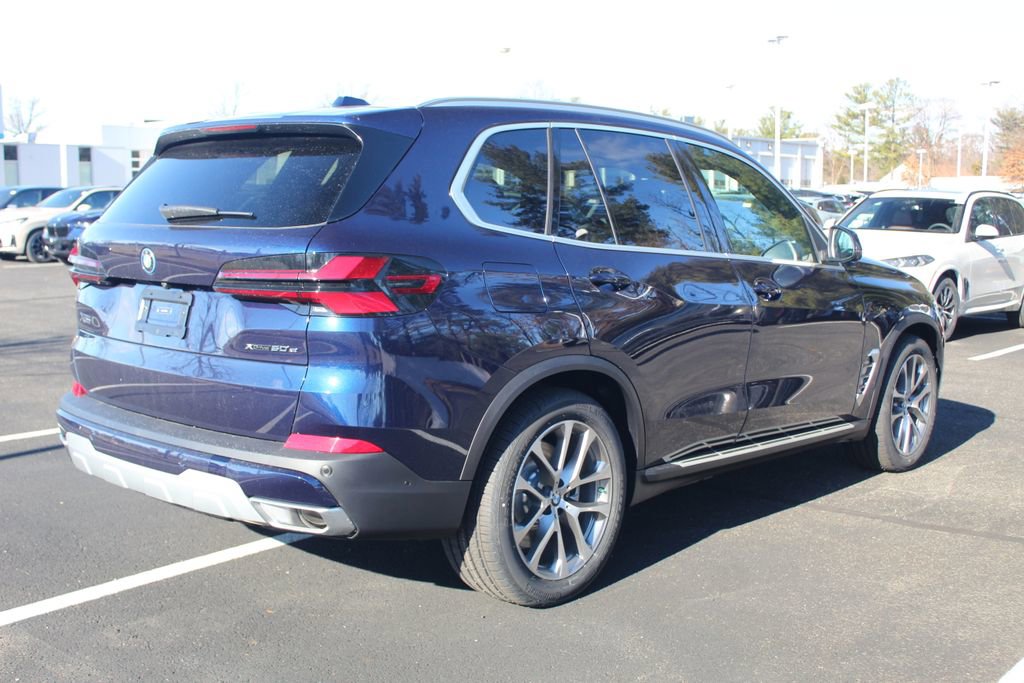 New 2026 BMW X5 xDrive50e w/ Executive Package image 9