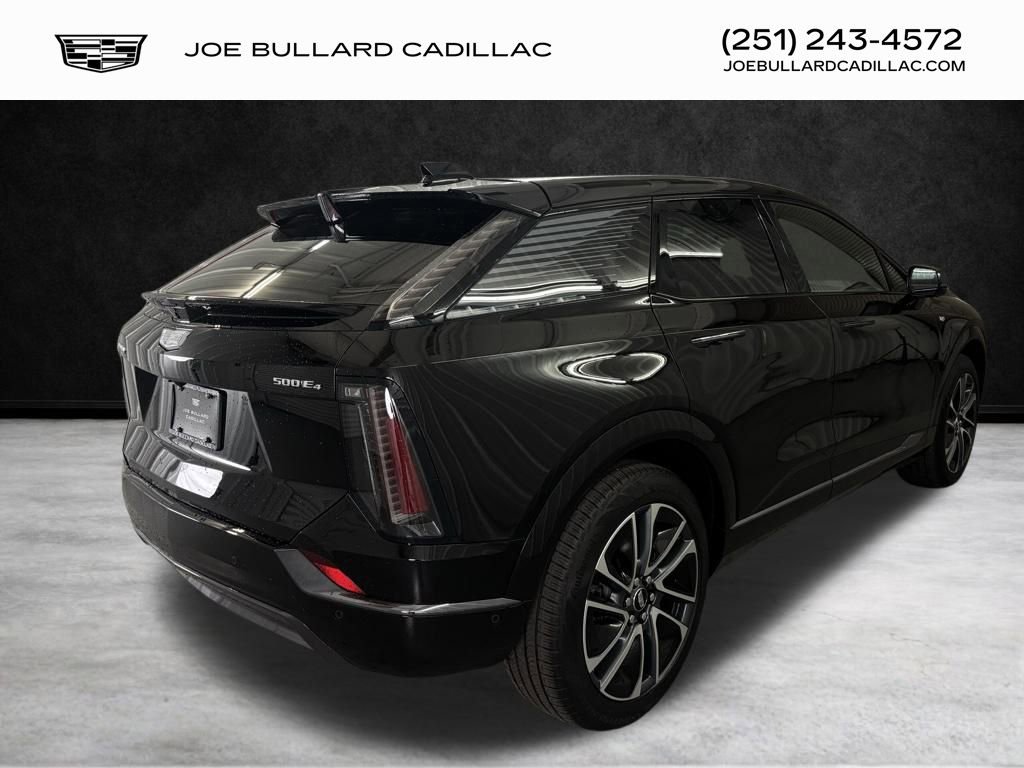 New 2025 Cadillac Optiq Sport 1 w/ LPO, Floor Liner Package image 2