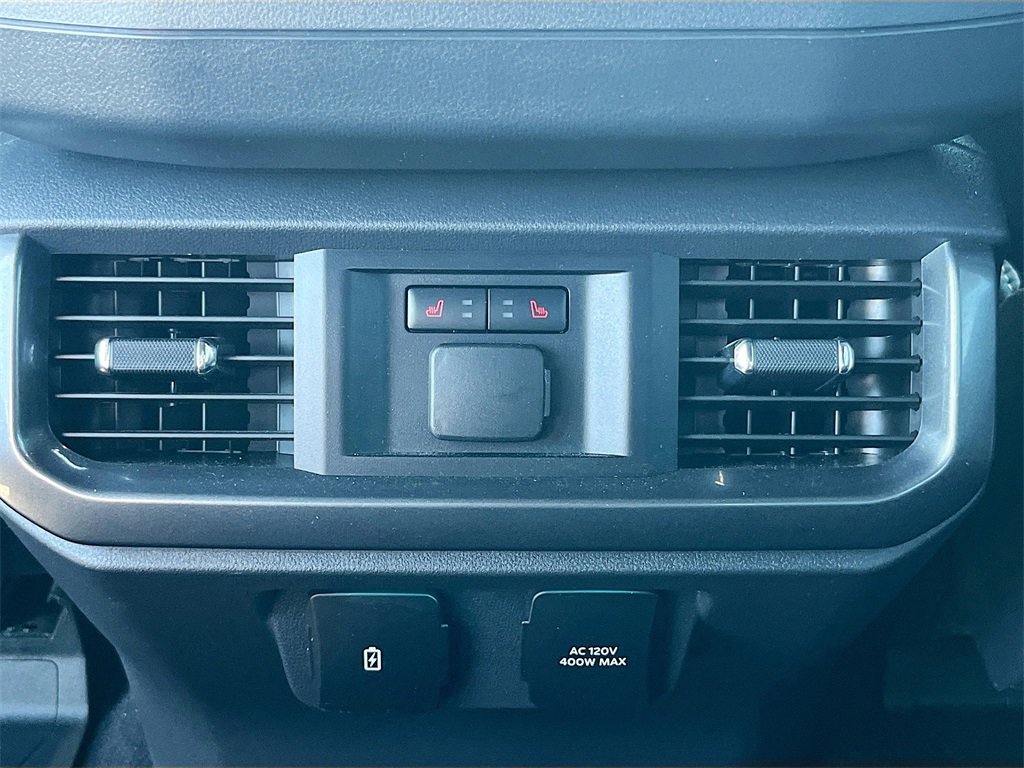 Used 2023 Ford F150 Lariat w/ Equipment Group 502A High image 26