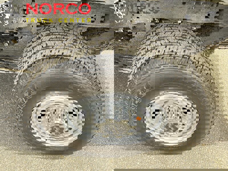 Used 2022 Ford F250 XL w/ Power Equipment Group image 13