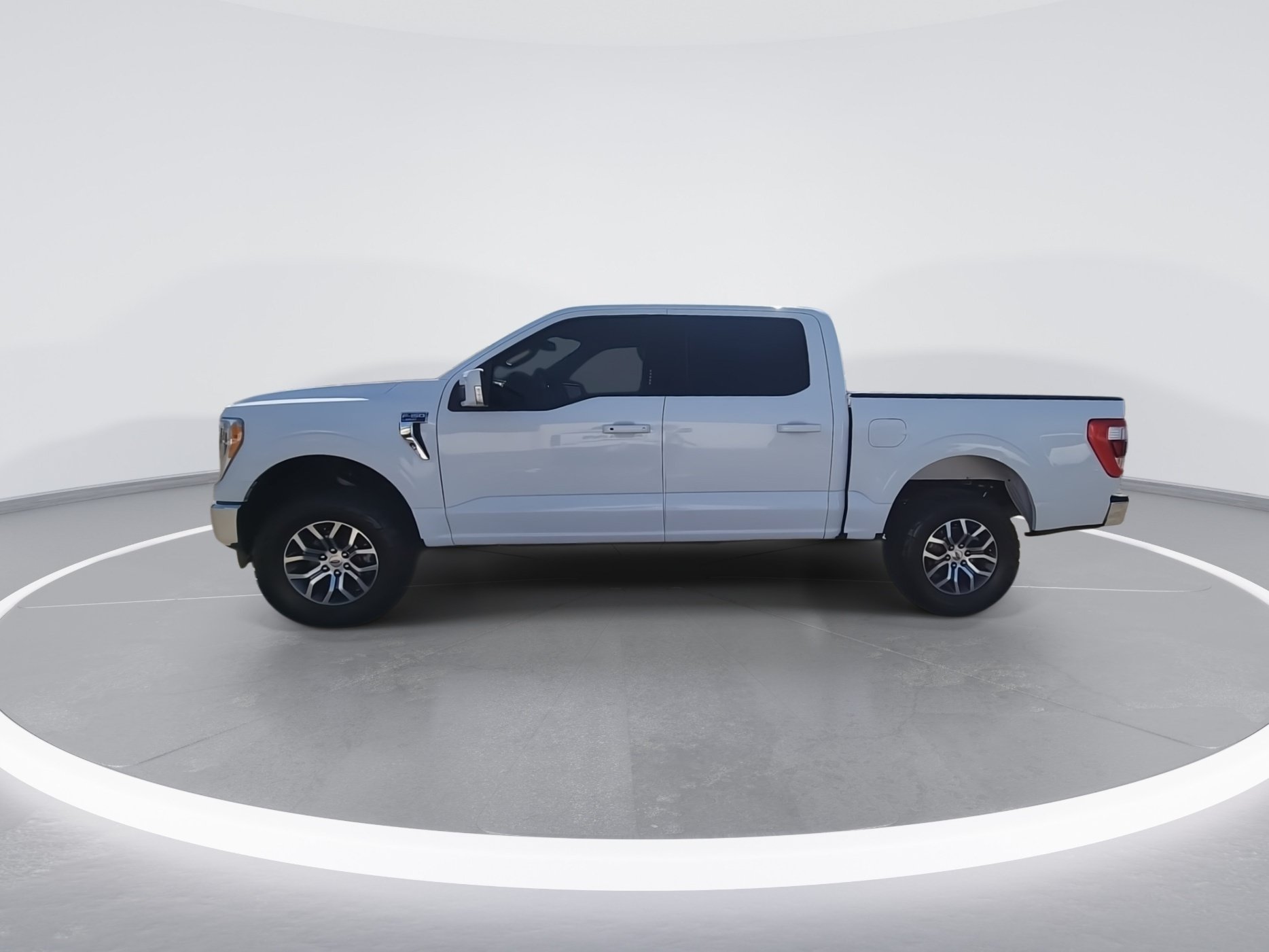 Used 2021 Ford F150 Lariat AWD/4WD image 5