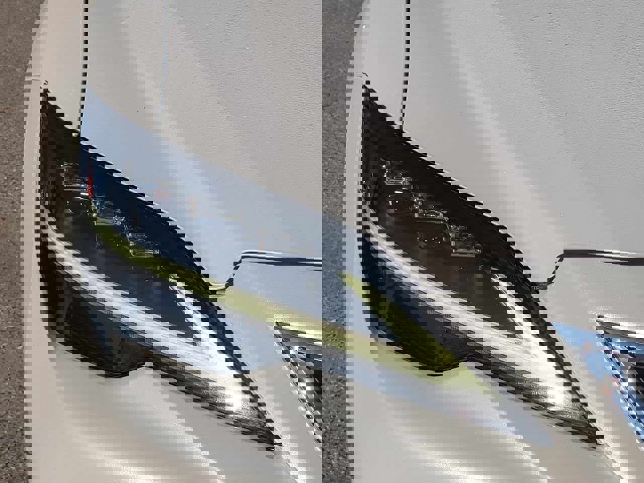 Used 2023 Lexus LS 500 w/ Accessory Package (Z2) image 10