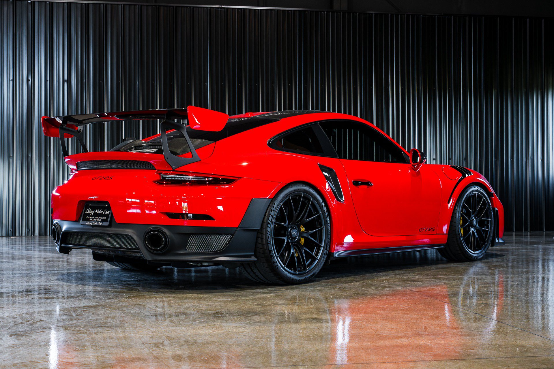 Used 2018 Porsche 911 GT2 RS RWD image 8