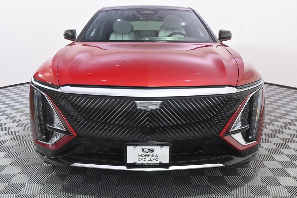 New 2026 Cadillac Lyriq Luxury w/ LPO, Floor Liner Package AWD/4WD image 10