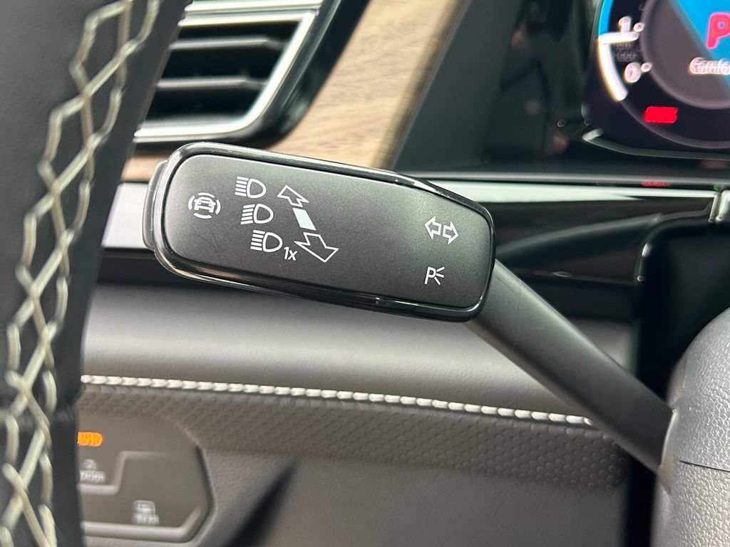 Certified 2026 Volkswagen Atlas SE FWD image 22