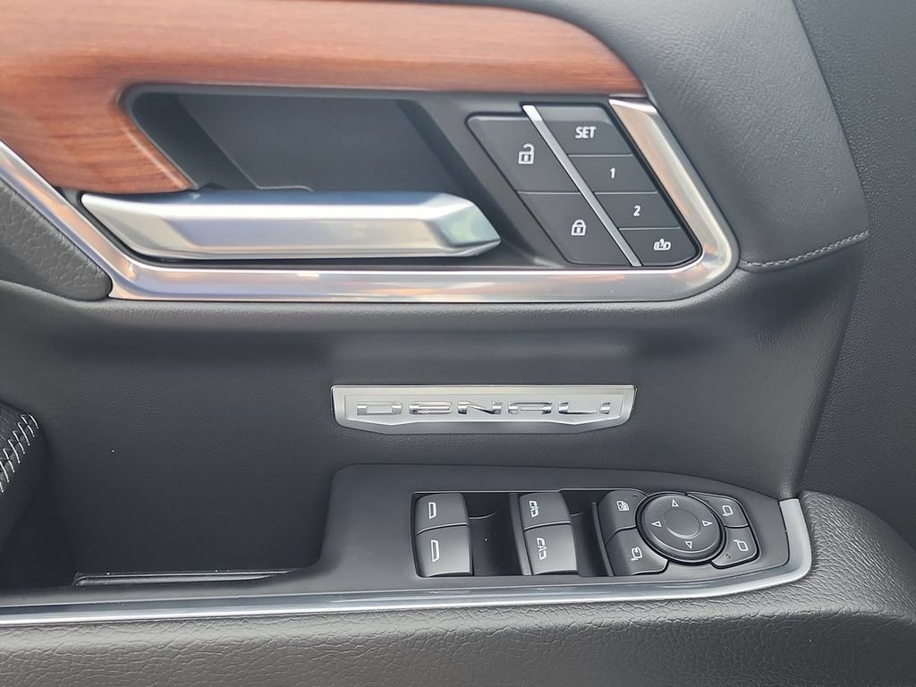 Certified 2022 GMC Sierra 1500 Denali AWD/4WD image 23