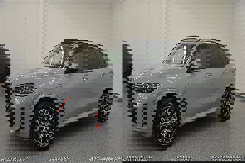 Used 2024 BMW X5 xDrive50e w/ M Sport Package image 4