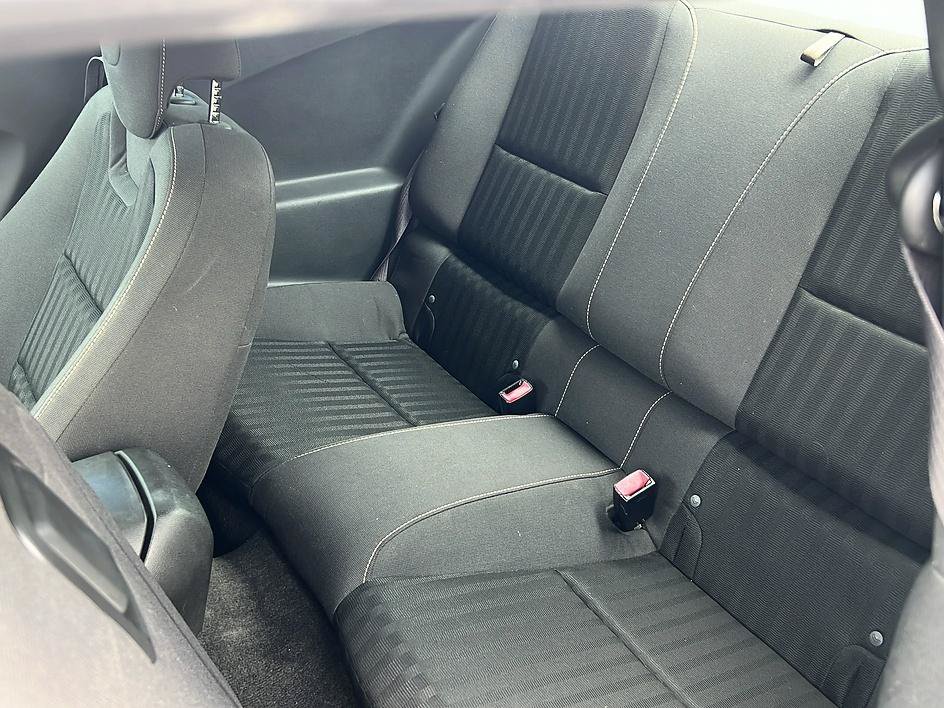 Used 2014 Chevrolet Camaro LS RWD image 16