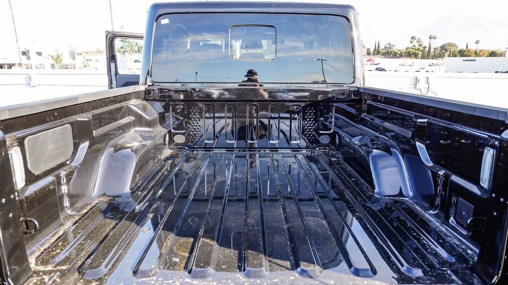 New 2026 Jeep Gladiator Rubicon AWD/4WD image 31
