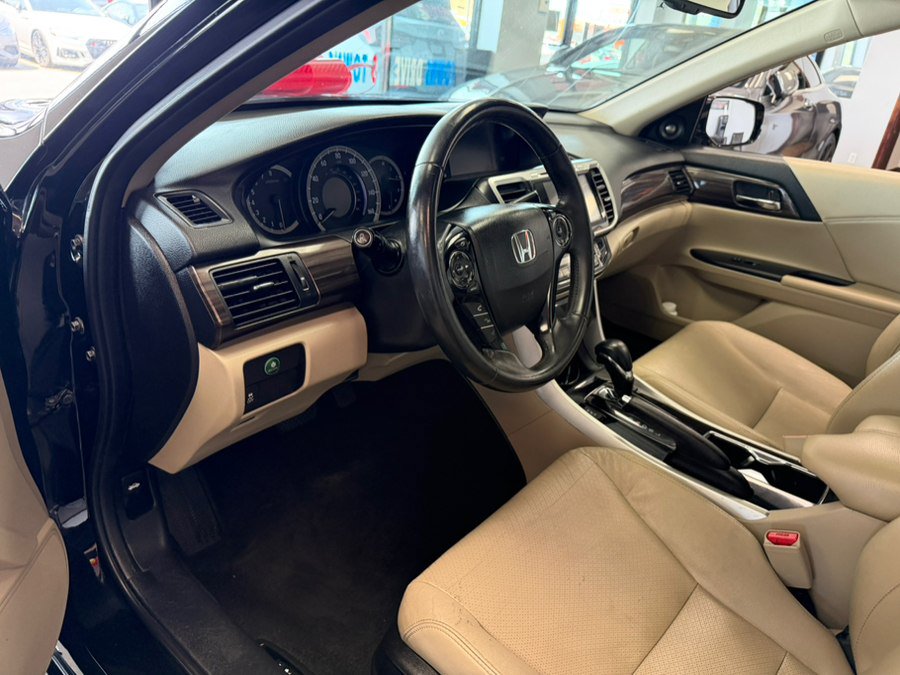 Used 2017 Honda Accord EX-L image 19