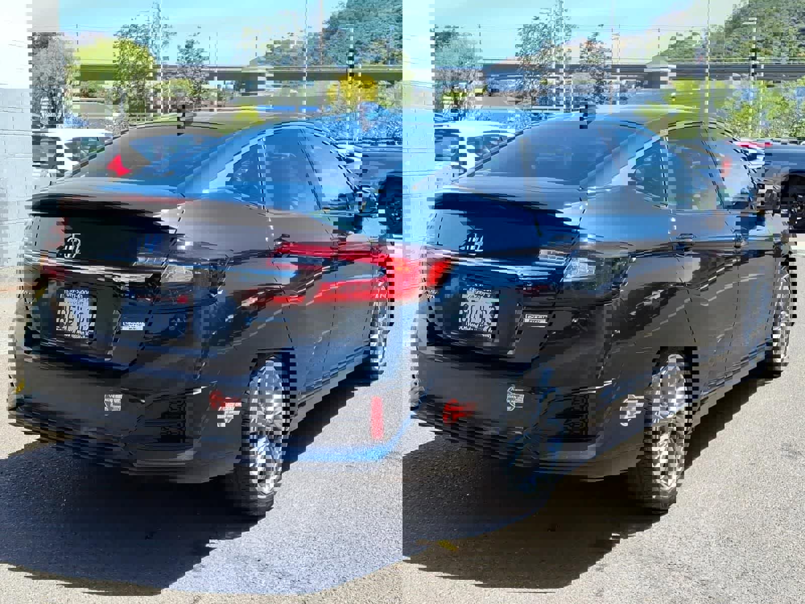 Used 2018 Honda Clarity Plug-In Hybrid image 4