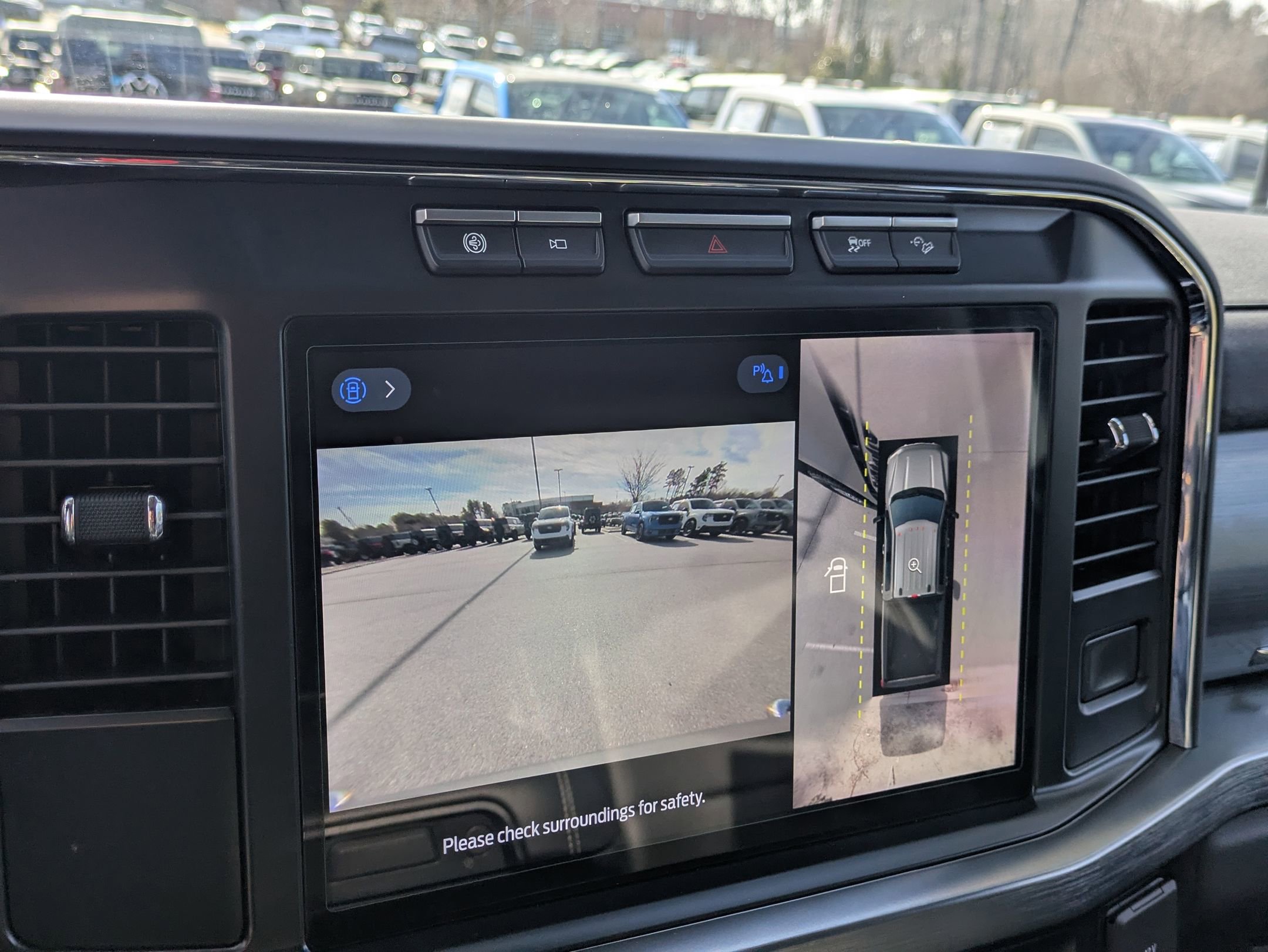 Certified 2024 Ford F350 Lariat w/ Chrome Package image 24