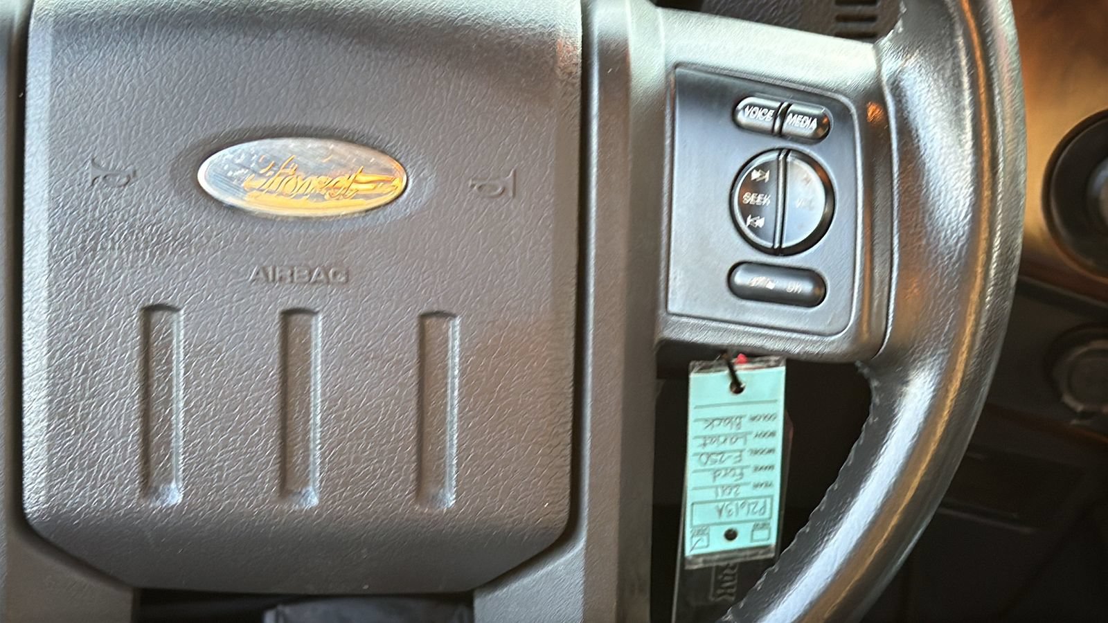 Used 2011 Ford F250 Lariat w/ Lariat Interior Pkg AWD/4WD image 15