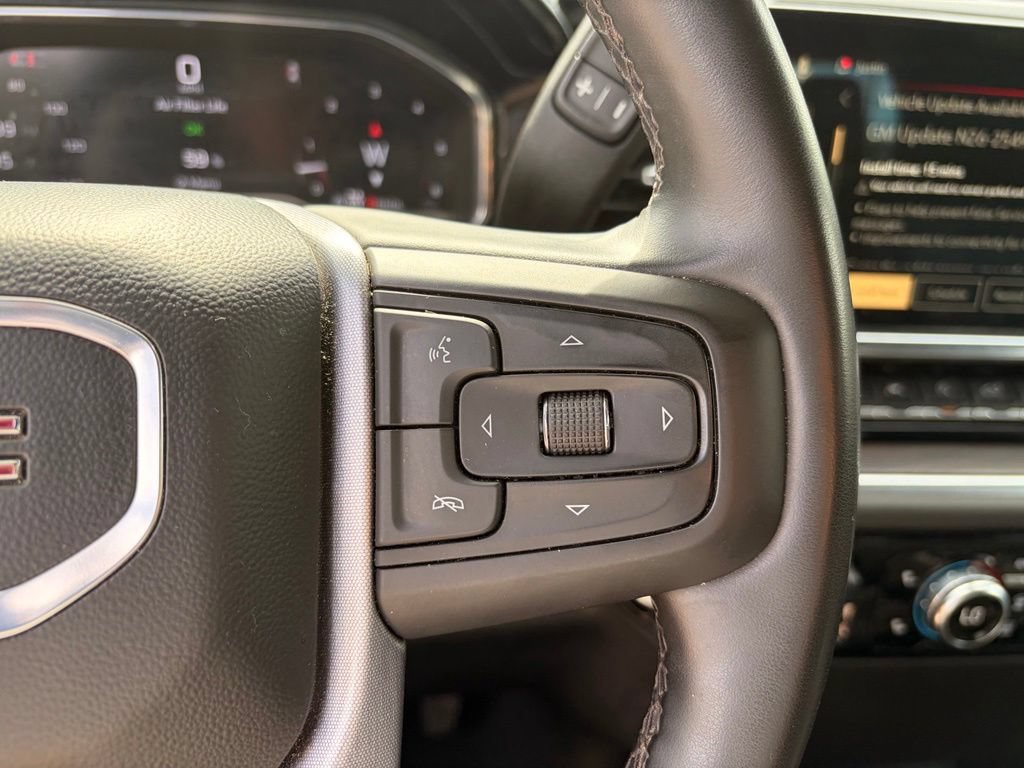 Used 2025 GMC Sierra 1500 SLT AWD/4WD image 30