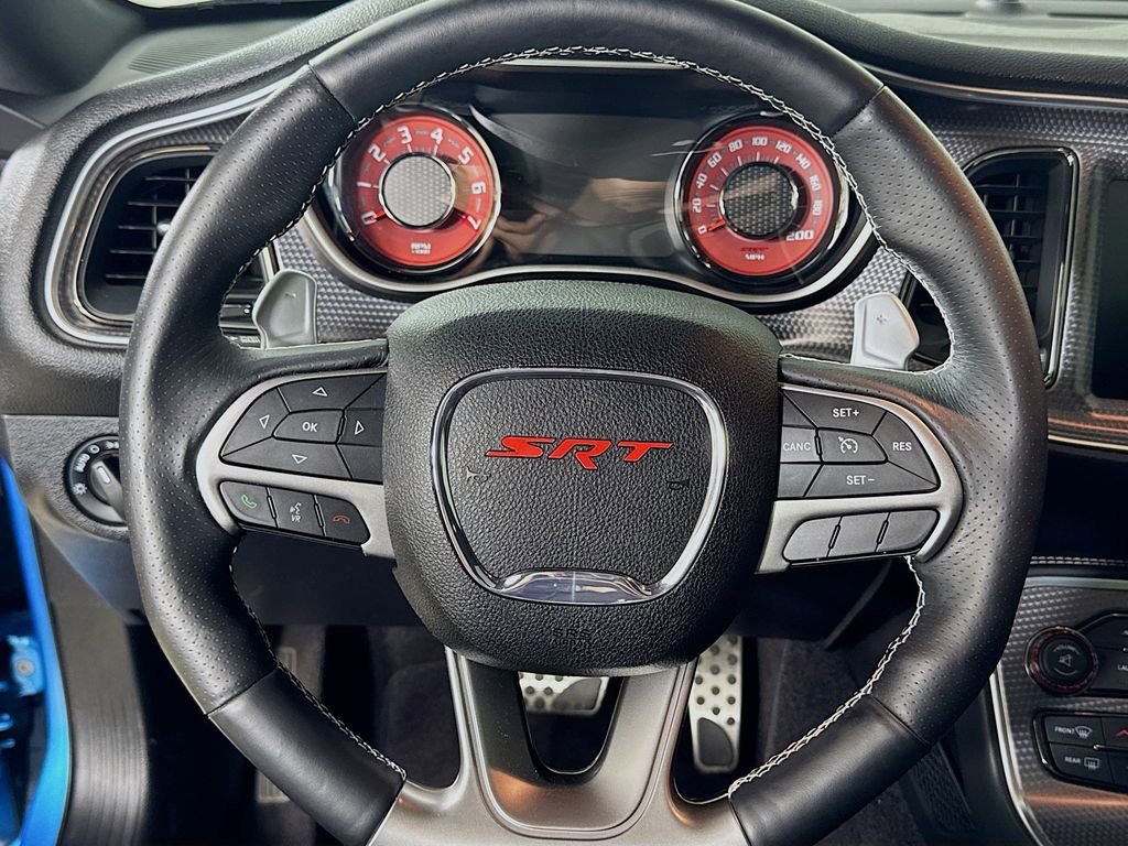 Used 2016 Dodge Challenger SRT Hellcat RWD image 14