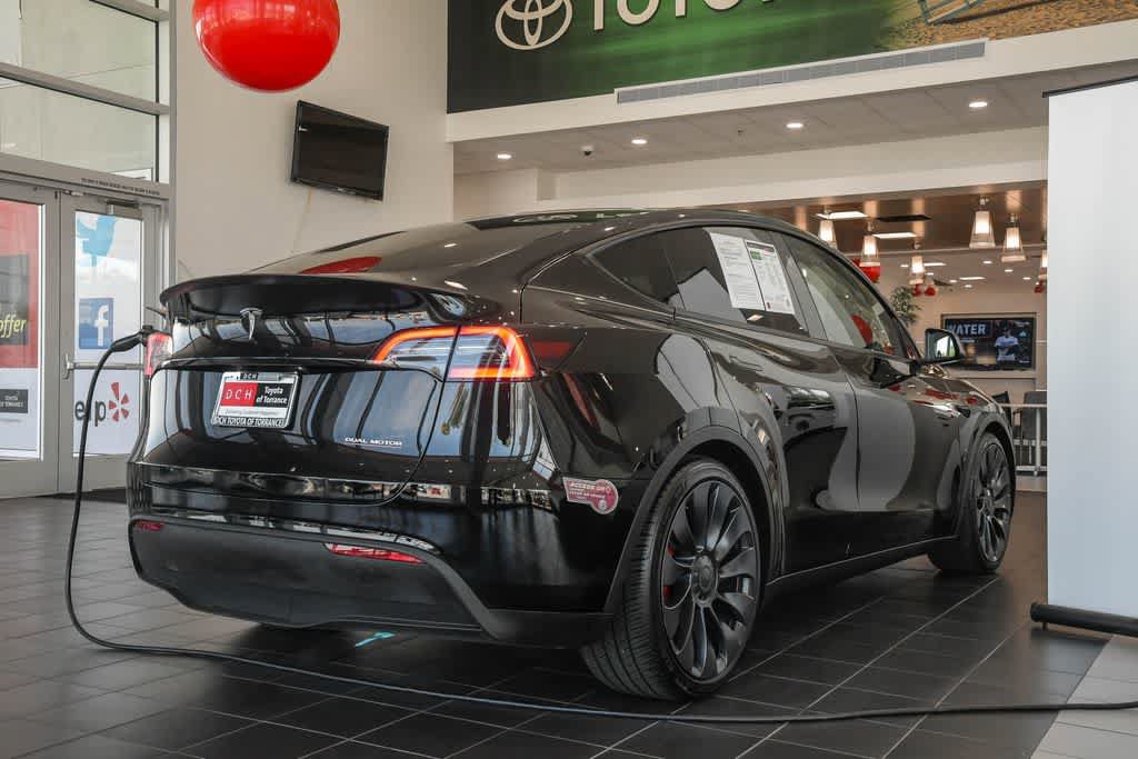 Used 2025 Tesla Model Y Performance AWD/4WD image 6