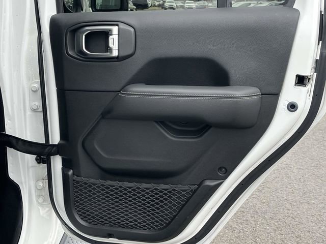 Used 2019 Jeep Wrangler Unlimited Sahara image 22