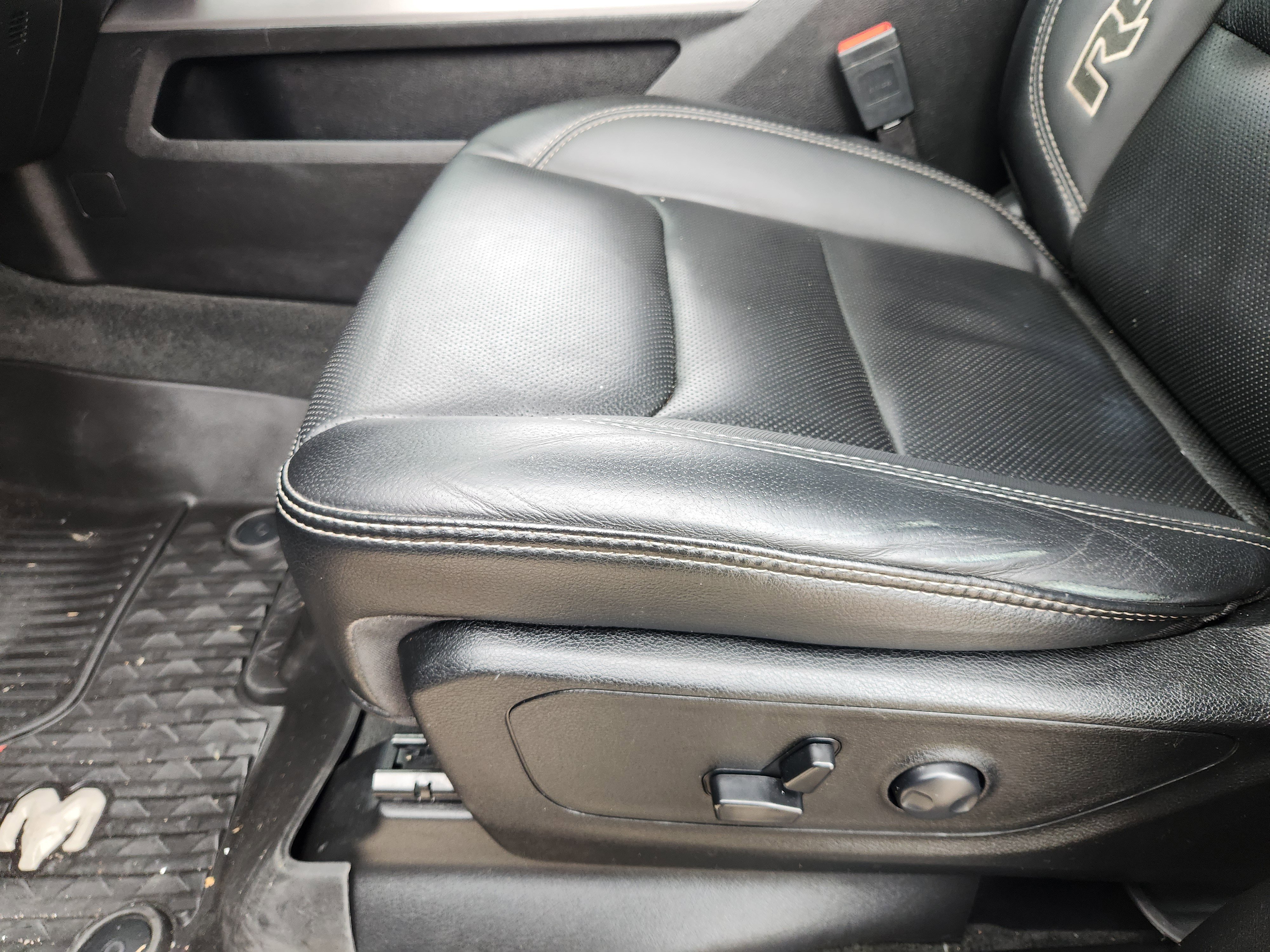 Used 2023 RAM 1500 Rebel w/ Rebel Level 1 Equipment Group AWD/4WD image 22