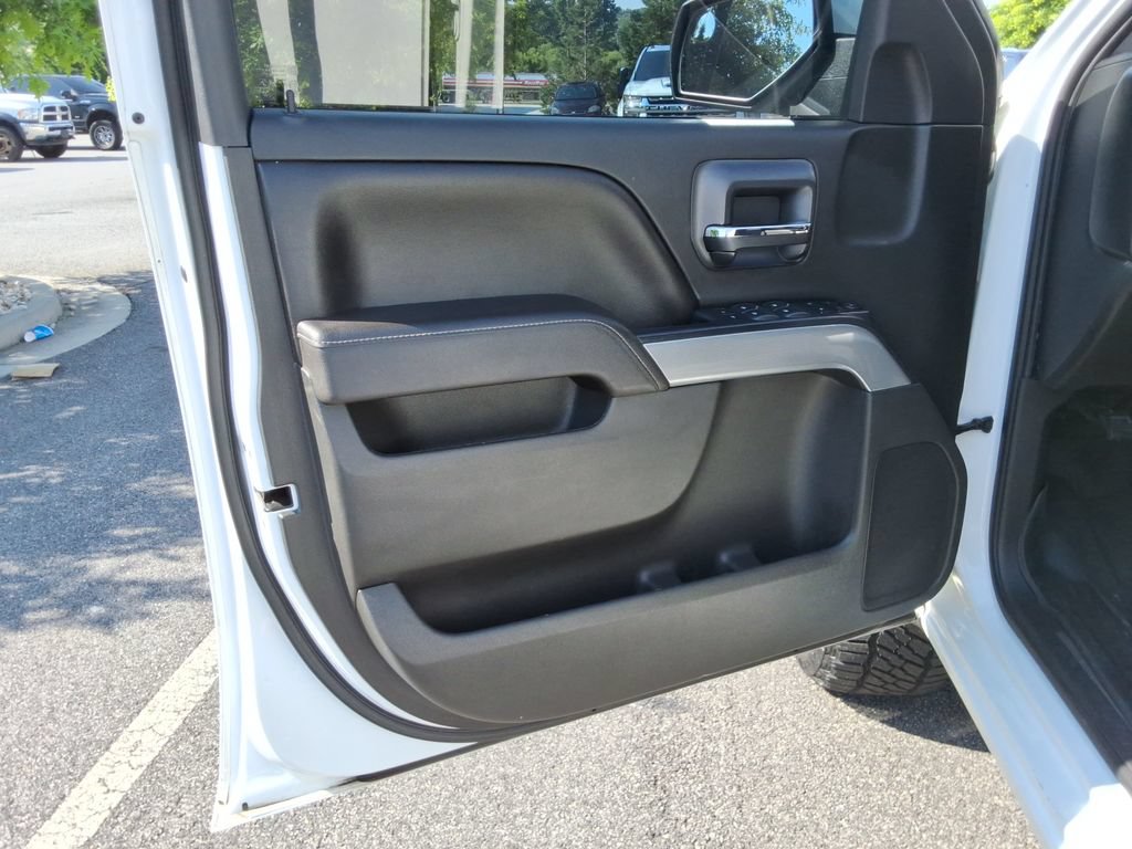 Certified 2017 Chevrolet Silverado 1500 LT w/ All Star Edition AWD/4WD image 20