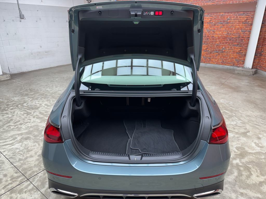 Certified 2025 Mercedes-Benz E 350 4MATIC Sedan image 27