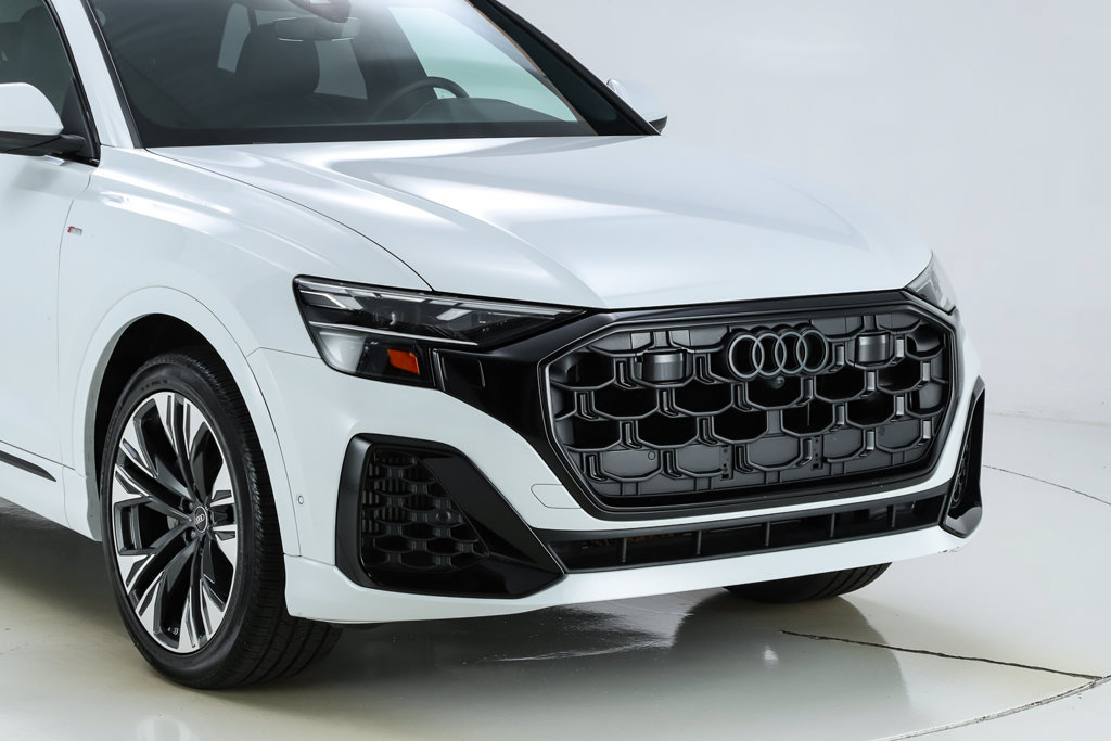 Used 2026 Audi Q8 Premium Plus w/ Premium Plus Package AWD/4WD image 30