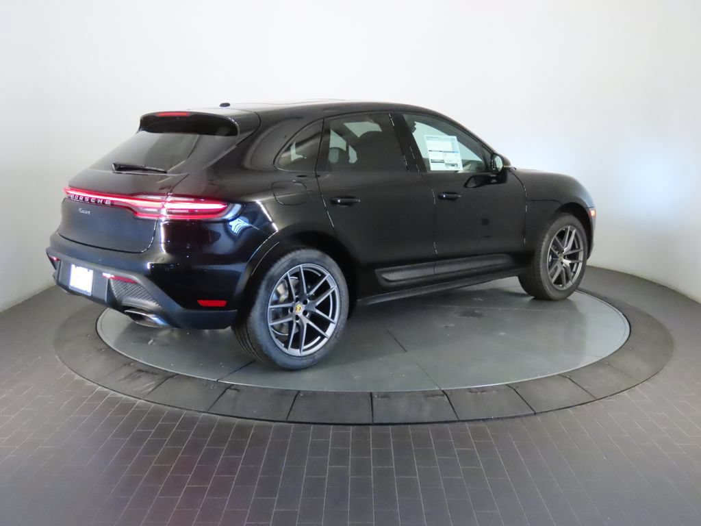 New 2026 Porsche Macan AWD/4WD image 7