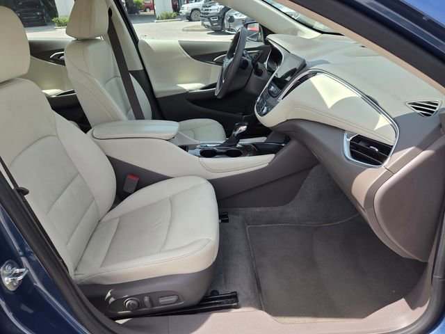 Used 2024 Chevrolet Malibu LT FWD image 16