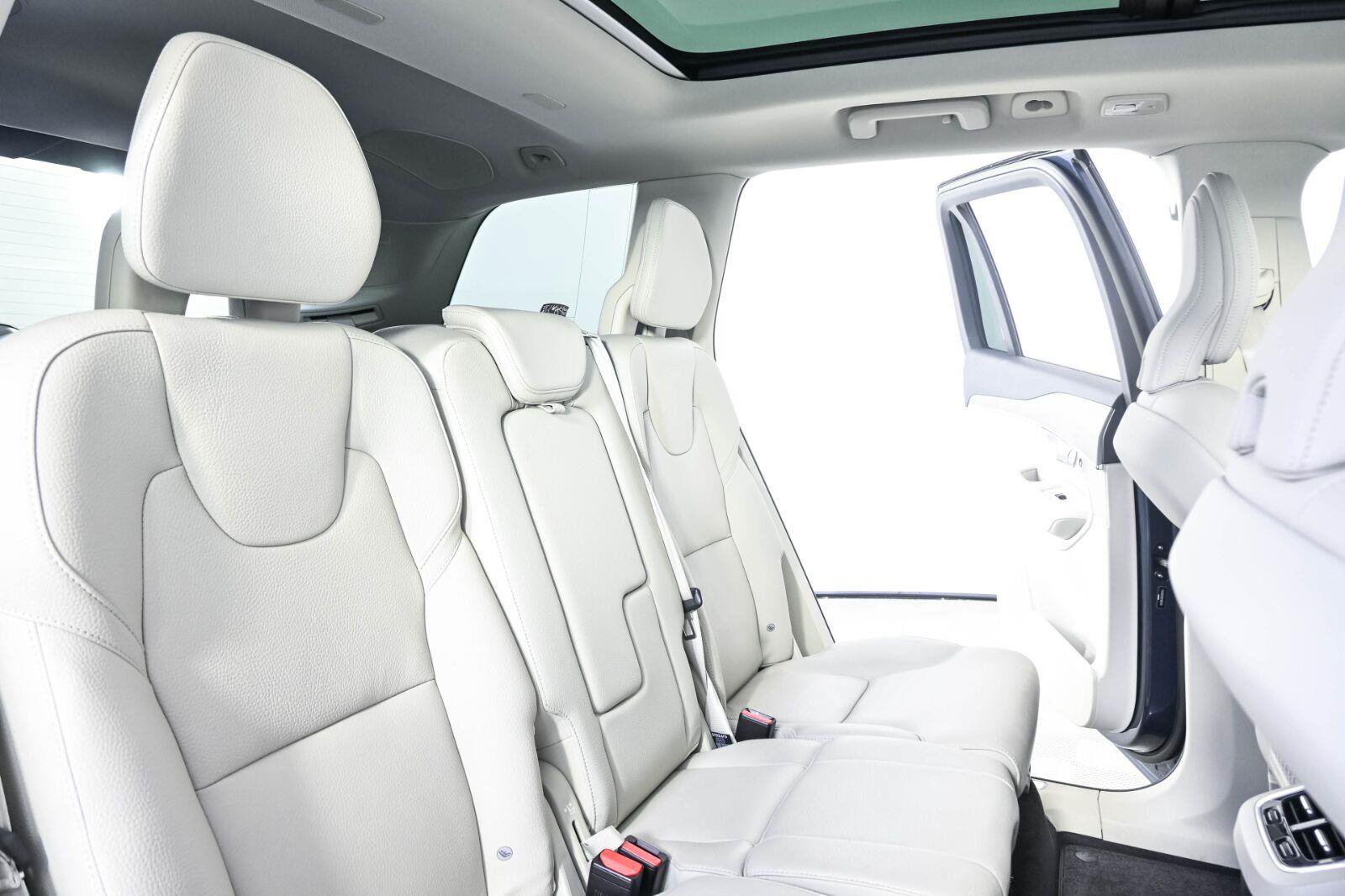Used 2023 Volvo XC90 B6 Plus w/ Protection Package Premier AWD/4WD image 22